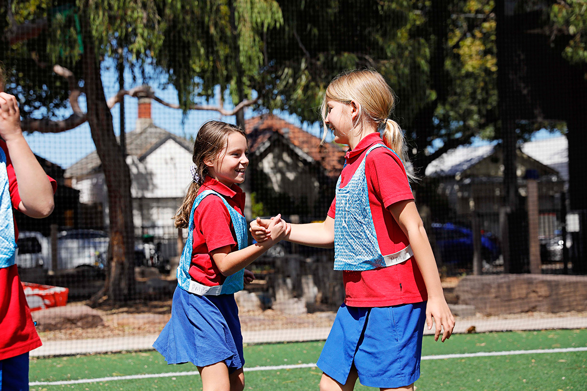 Team spirit in Port Melbourne Primary school students.